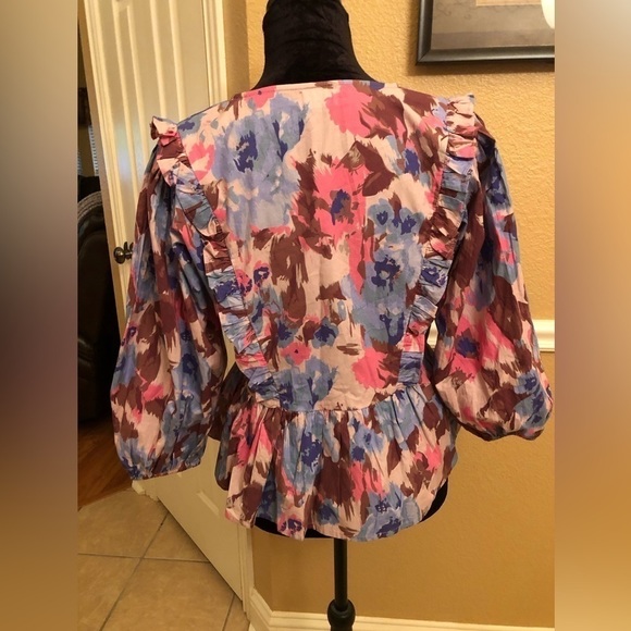 Elizabeth Gillett (Anthropologie) lightweight cover - Picture 6 of 8